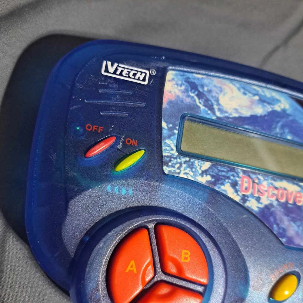 VTech Discovery‎ Channel DiscoveryFact Attack Handheld Electronic Game VTG WORKS